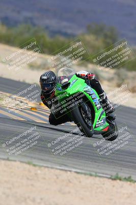 media/Mar-14-2024-Racers Edge (Thu) [[4dba5072a2]]/B Group/Session 3 Turn 4/